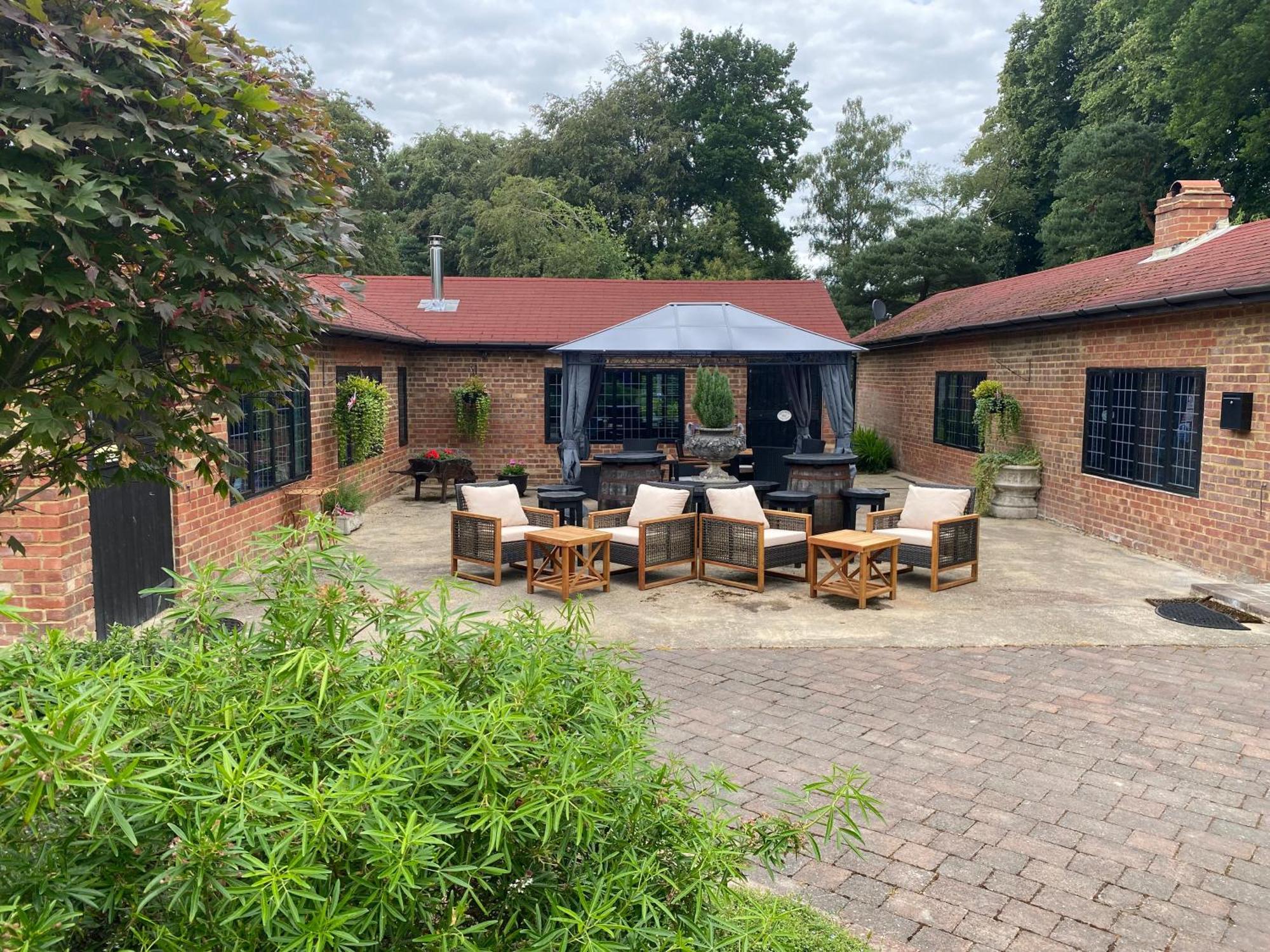 The Garth Guest Suite Studio Cottage Lingfield Luaran gambar