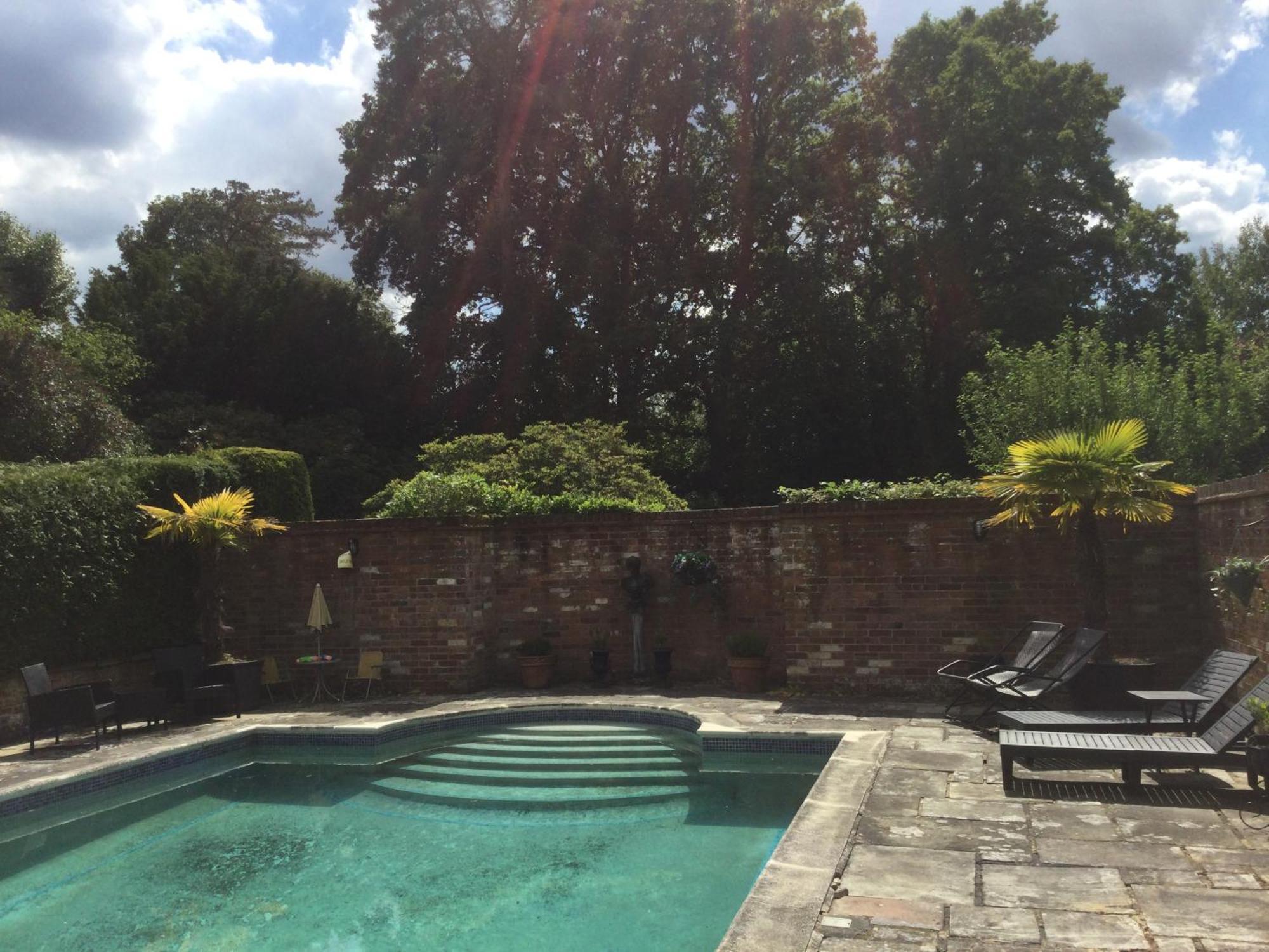 The Garth Guest Suite Studio Cottage Lingfield Luaran gambar